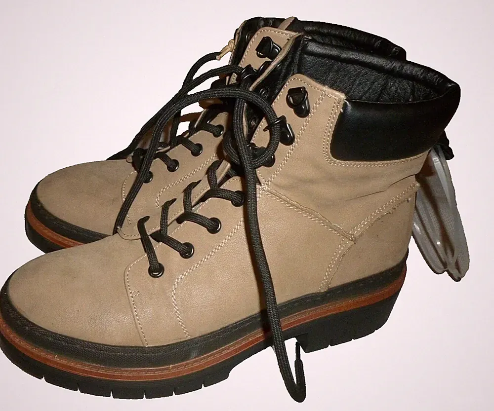 NWOB MIA Vegan Hiking Construction Work Ankle Boots Shoes Rayanna sz 8.5