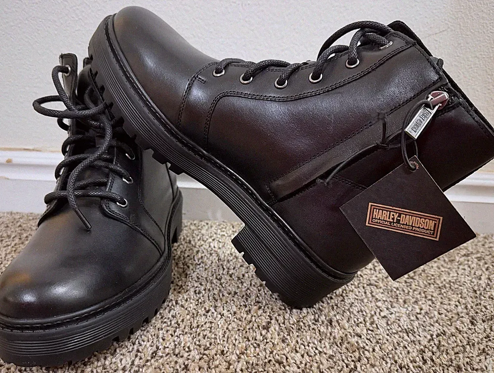 NWT Harley-Davidson Women’s 120th Valene Black Motorcycle Boots Size 8M D87286