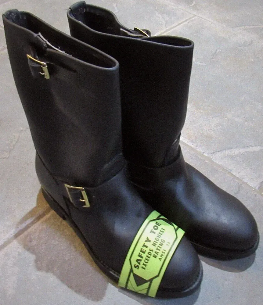 NWT MOTORCYCLE ENGINEER BOOTS NEOPRENE ARMORTRED sz 9.5 D USA Steel Toe NEW