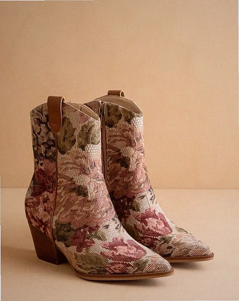 Oasis Society Mauve Vegan Leather Tapestry Bootie Women's 7 Floral Woven Western