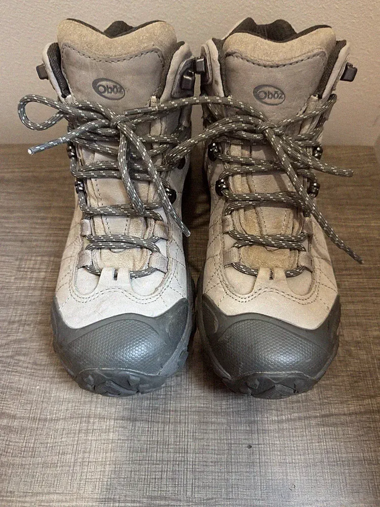 Oboz Gray Women’s Hiking Boots Outdoor Trail Footwear Durable Comfort Cute Gray