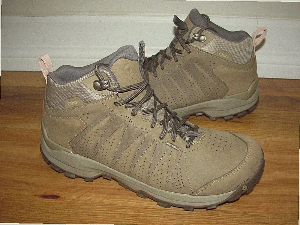 Oboz Mtn Tech Mid Bdry Camel Hiking Shoes Boot NEW Women's 7M (W13)