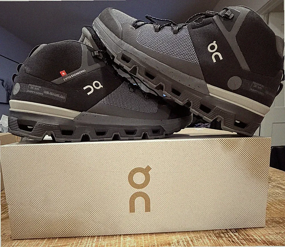 OnCloud Cloudtrax Women’s Hiking Boots Size 11 New In Box Black Waterproof