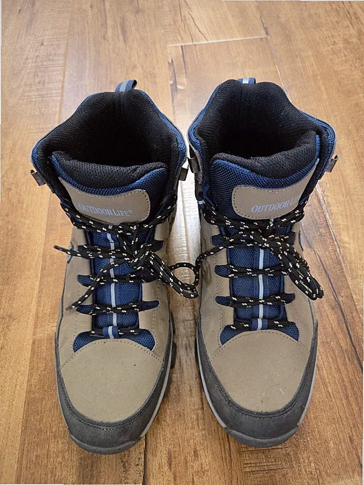Outdoor life Retriever Hiking Trail Shoes Men 10.5M Non-Marking No Slip