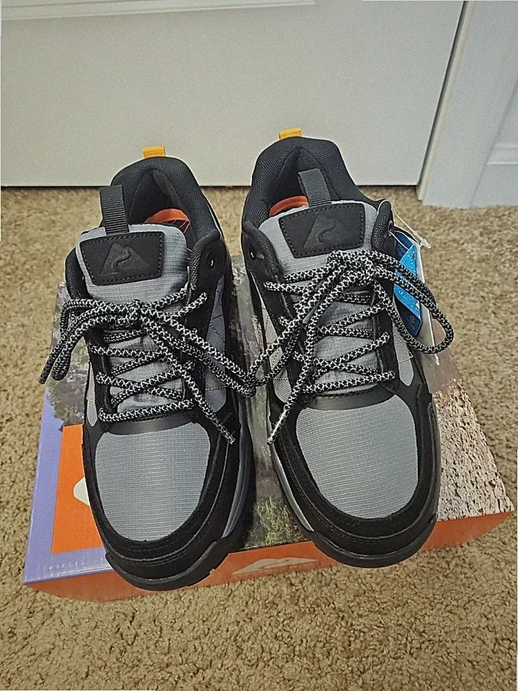 Ozark Trail Men's Waterproof Hiking Shoes Sz 7 Low Hiker Black Rugged Outsole.