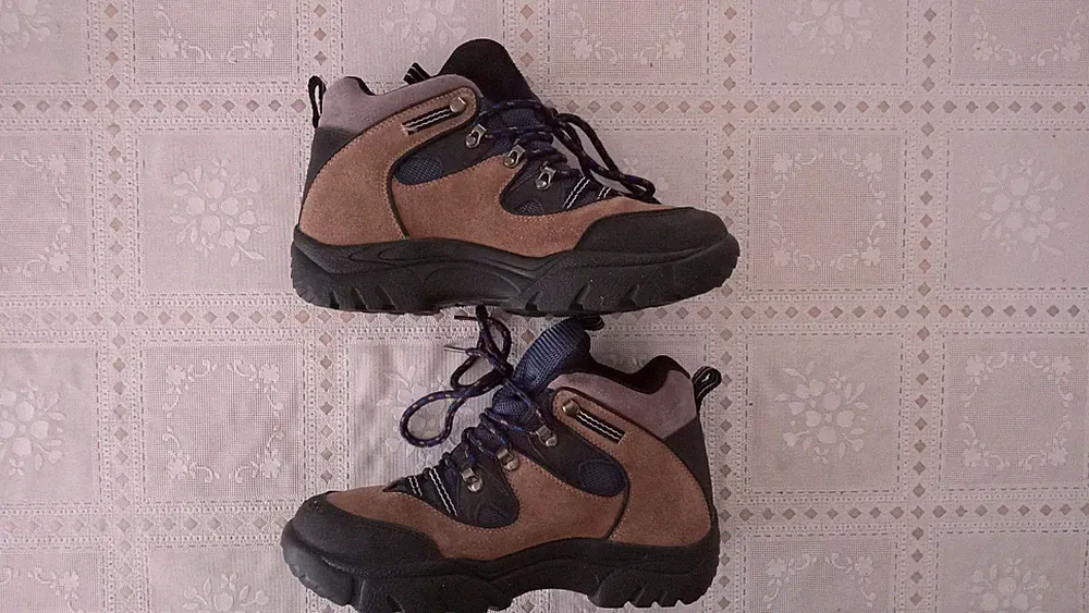 PACIFIC CREST Fairbanks Hiking Boots Unisex Men's 5.5 / Women's 7.0 - Pre-owned