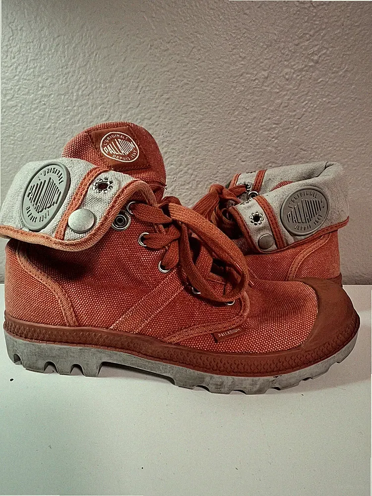 Palladium Women's Orange Hightop Tennis Shoe Or Boots Sz 6.5 VEGAN Athleisure