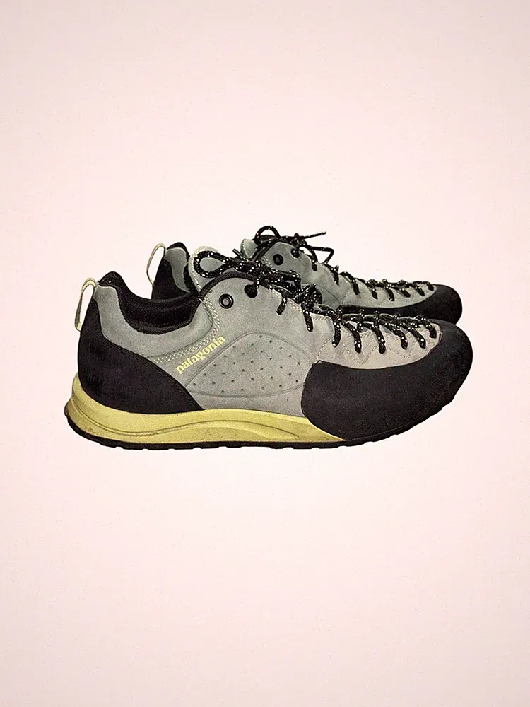 Patagonia Women's Cragmaster Approach Hiking Shoes, Mission Olive Size US 10