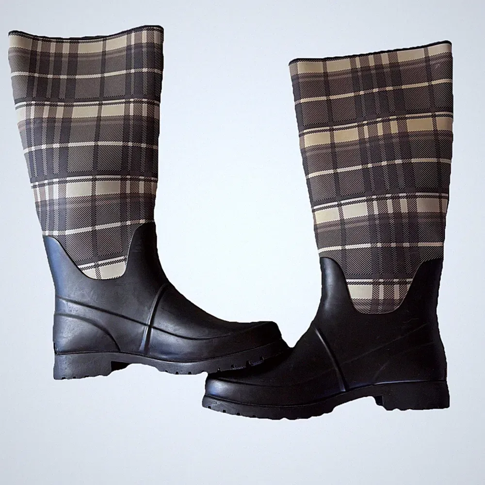 Ralph Lauren Rosalynn II Plaid Tall Rubber Rain Boots. Women's 7B