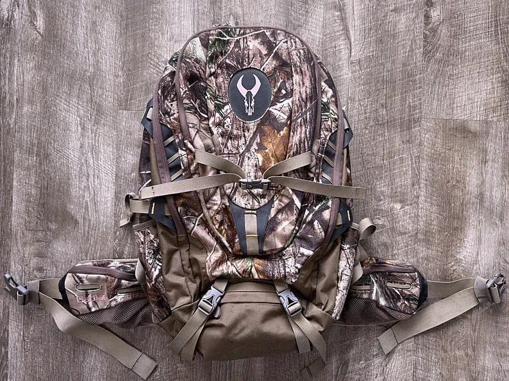 RARE! Badlands Kali Realtree Camouflage Women’s Hunting Backpack Rifle/Bow Boot