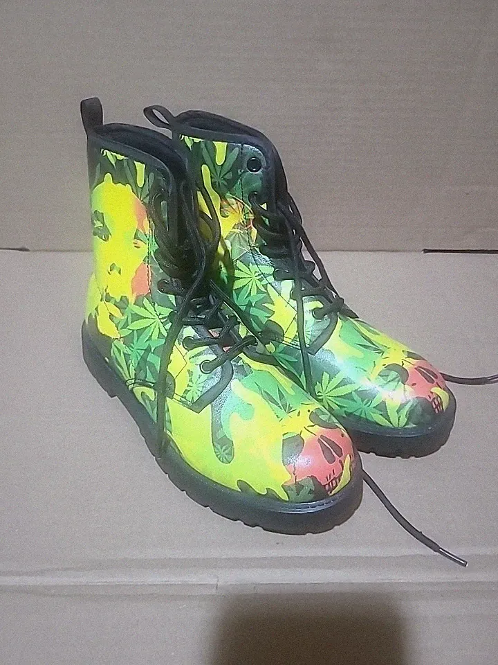 Rasta-Themed Nylon Canvas Combat Boots Vibrant Hemp Leaf & Skull Pattern
