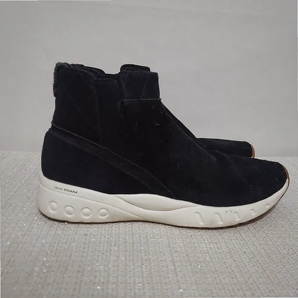 Reebok Women's Ers Deluxe Chelsea Running Shoe 7.5 Black BD2242