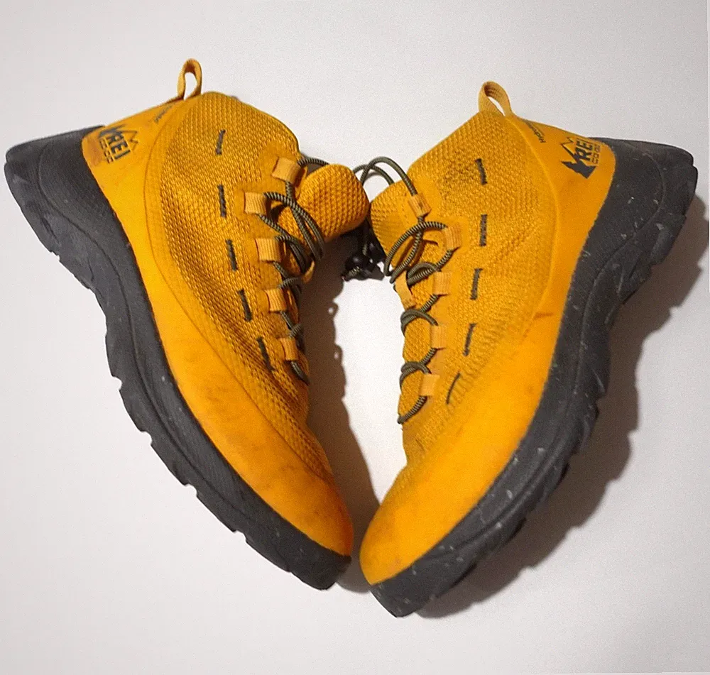 REI CO-OP Hiking Boots Shoes Kid's Sz 4Y Yellow Vista Trekking Trail Waterproof