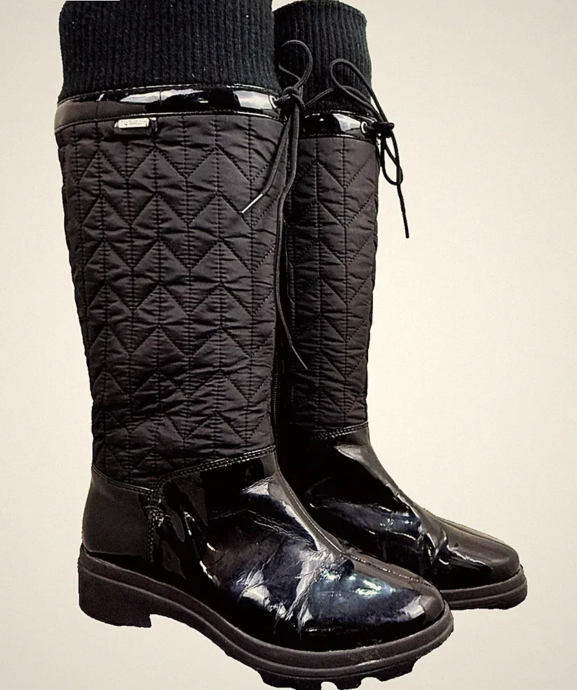 Rockport Waterproof Black 7.5 HydroShield Lug Snow Boots Fleece Lined Quilt Zip