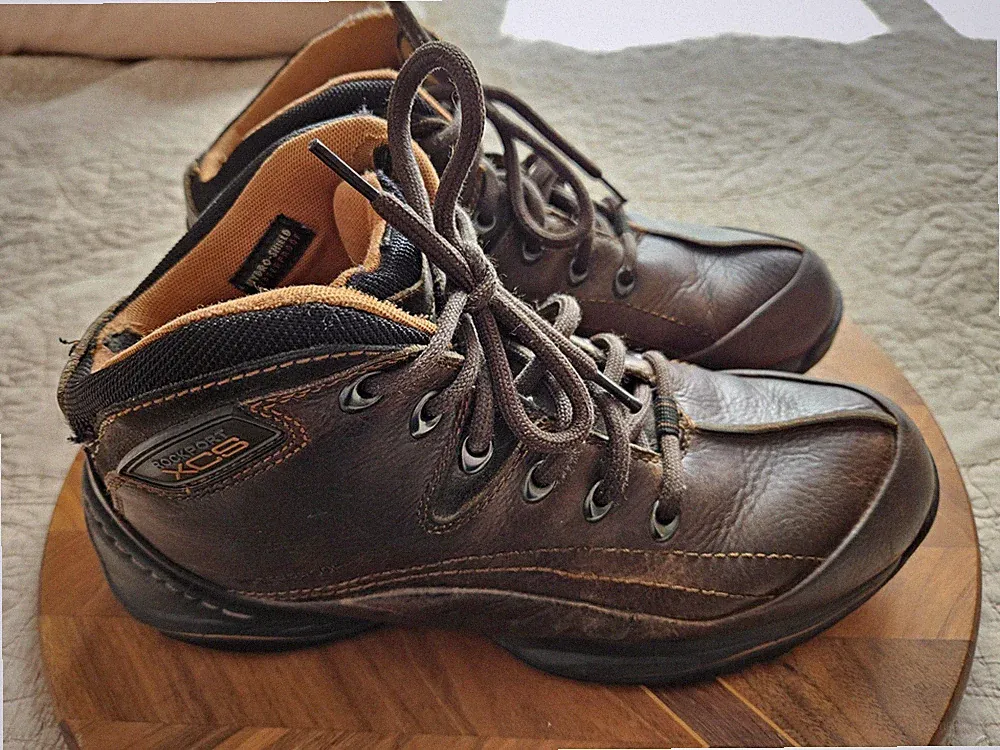 Rockport XCS Hydro-Shield Brown Leather Waterproof Men’s Hiking Boots, Size 10