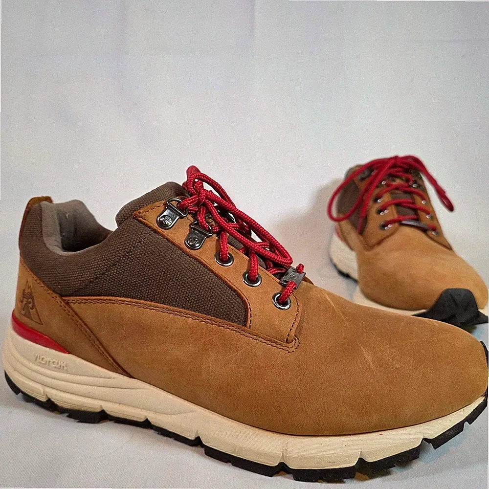 ROCKY Mens 9 Rugged AT Brown Hiking Shoes Waterproof Vibram Sole Outdoors