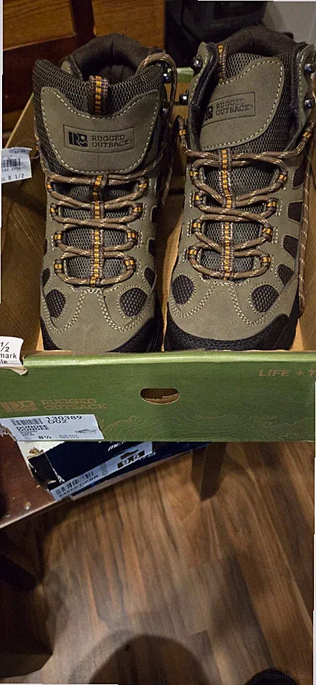 Rugged Outback Mens Size 8 1/2 Ridge Mid Rise Brown Hiking Boots NIB