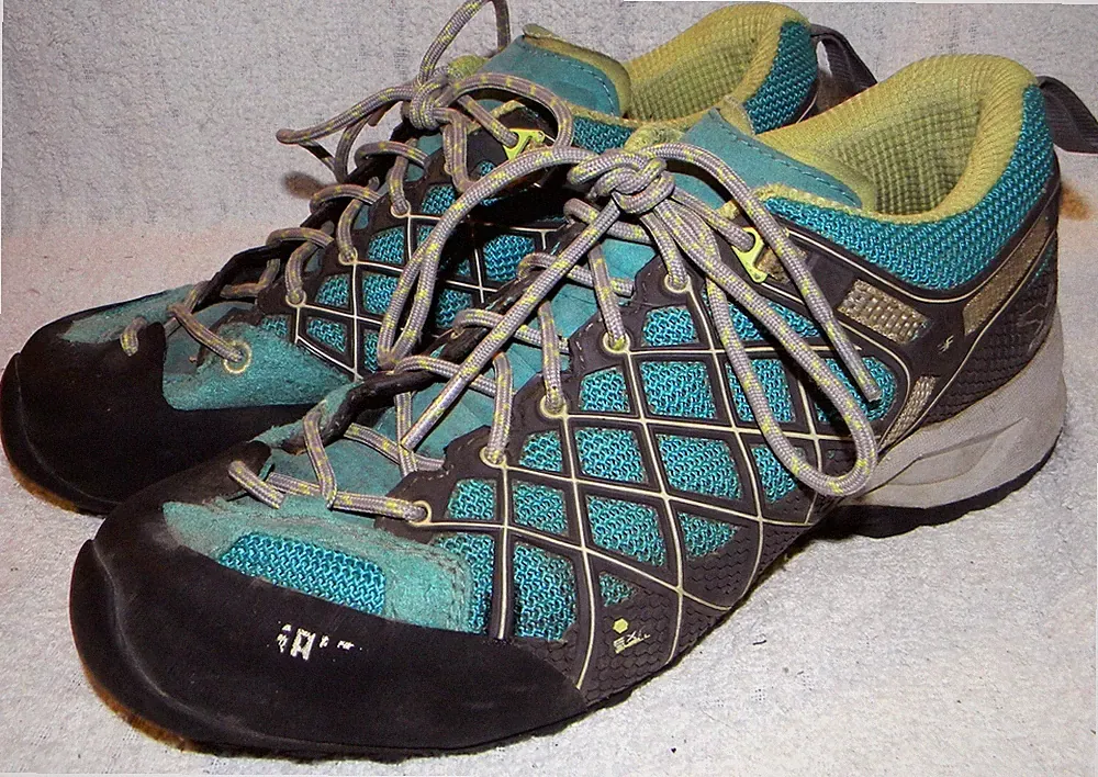 SALEWA "MS Wild Fire" women's hiking/approach shoes, retail $270, EU 38.5/US7.5M