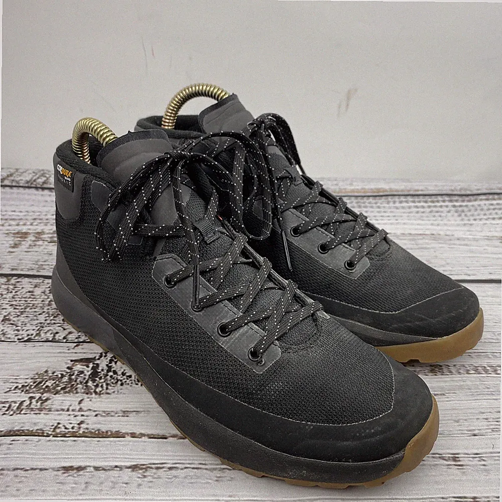 Salomon Black ACRO Chukka Cordura Fabric Shoes Size 6 Men's Hiking Boots