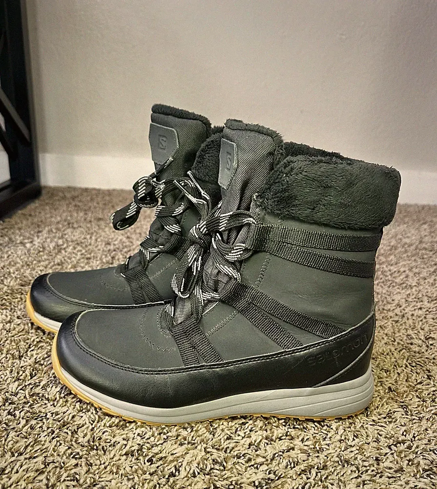 Salomon Heika LTR CS Waterproof Winter Snow Boots Black Women’s size 8