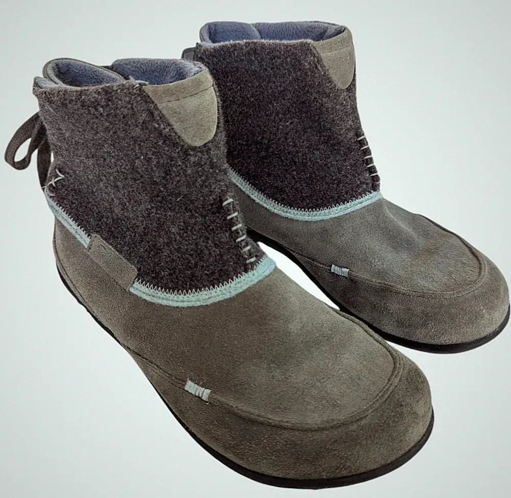 Salomon Ivy Felt Winter Womens Size 9 Taupe Casual Split Suede Ankle Boots Shoes