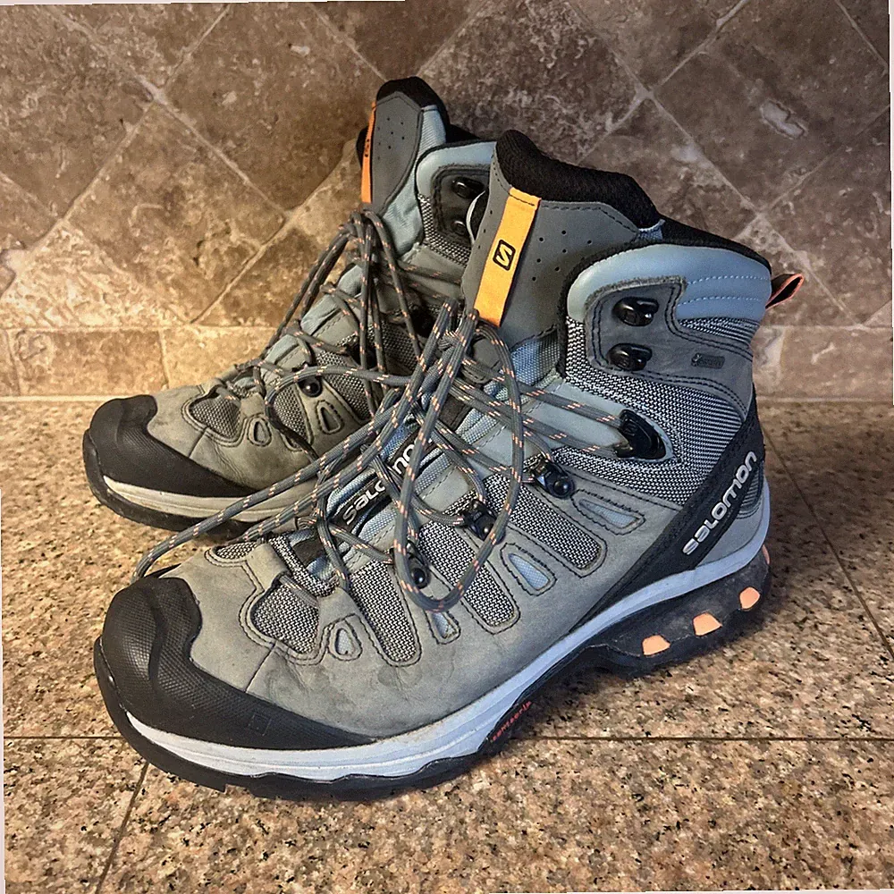 Salomon Quest 4D GTX Hiking Boots Womens Size 9.5 US Blue Gray Outdoors 401566