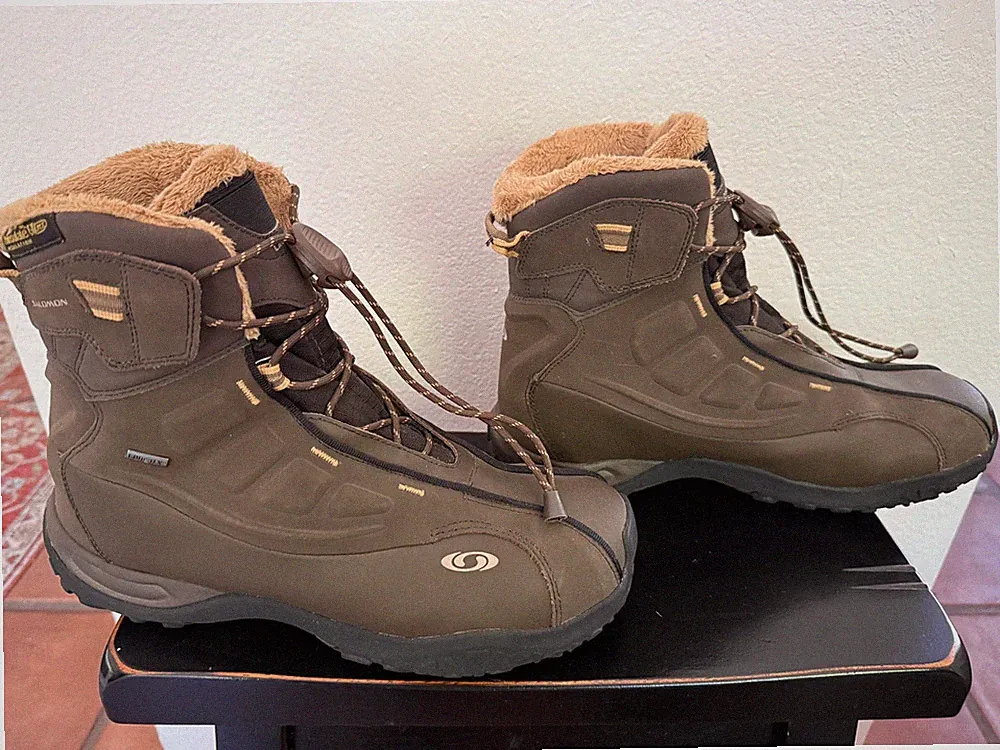 Salomon winter / snow boots, mens 11 - 11.5, Excellent, great ankle support.
