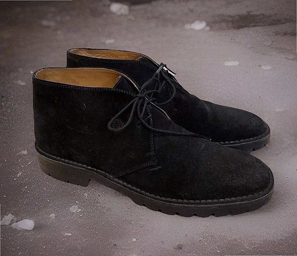 Salvatore Ferragamo Chukka Boots Men Shoes Black Suede Comfort 9 D Extra Narrow