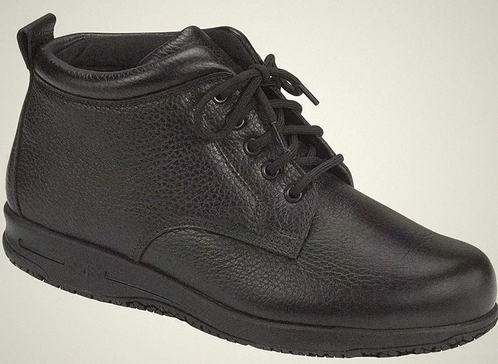 SAS Women's Boots Alpine Black 9.5 Narrow FREE SHIPPING New In Box
