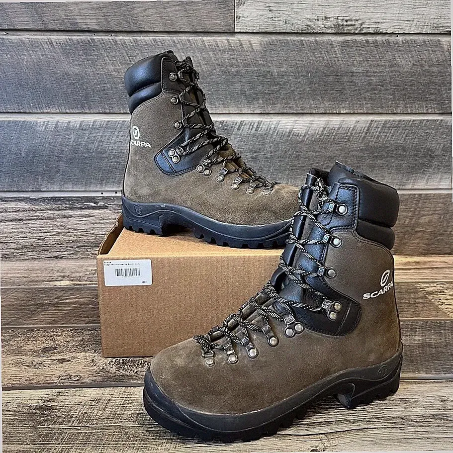 Scarpa Fuego Mountaineering Boot | 41.5 EU - Used