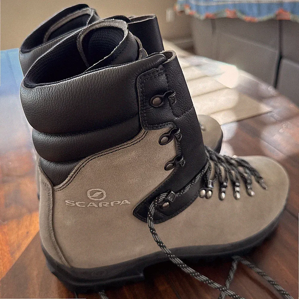 Scarpa Fuego Mountaineering Boots Men's Size 11.5 Gray/Black 45.5