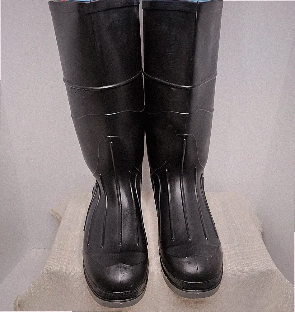 Servus Men's Winter Heavy Duty Mud Boots Size 7 NWT