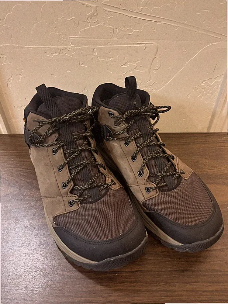 Size 13 Teva Grandview GTX Hiking Boots - Men's, Brown USED VIBRAM MEGAGRIP
