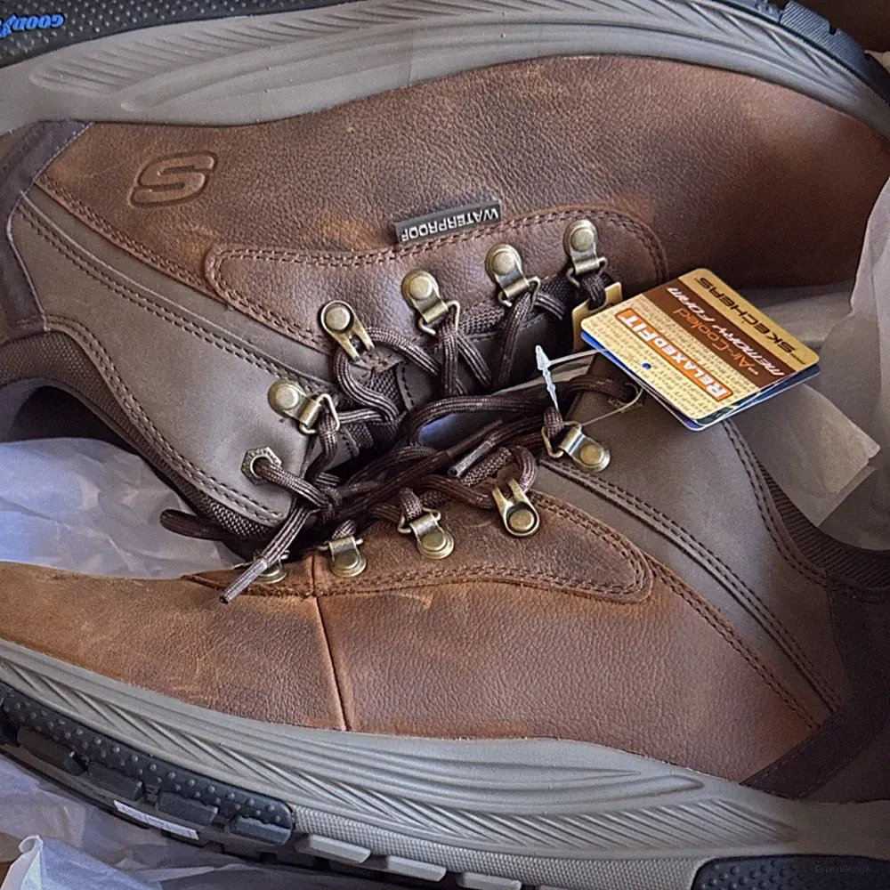 Skechers 205285/BRN slip on Waterproof Brown Hiking Boots Men's US 10.5 Medium