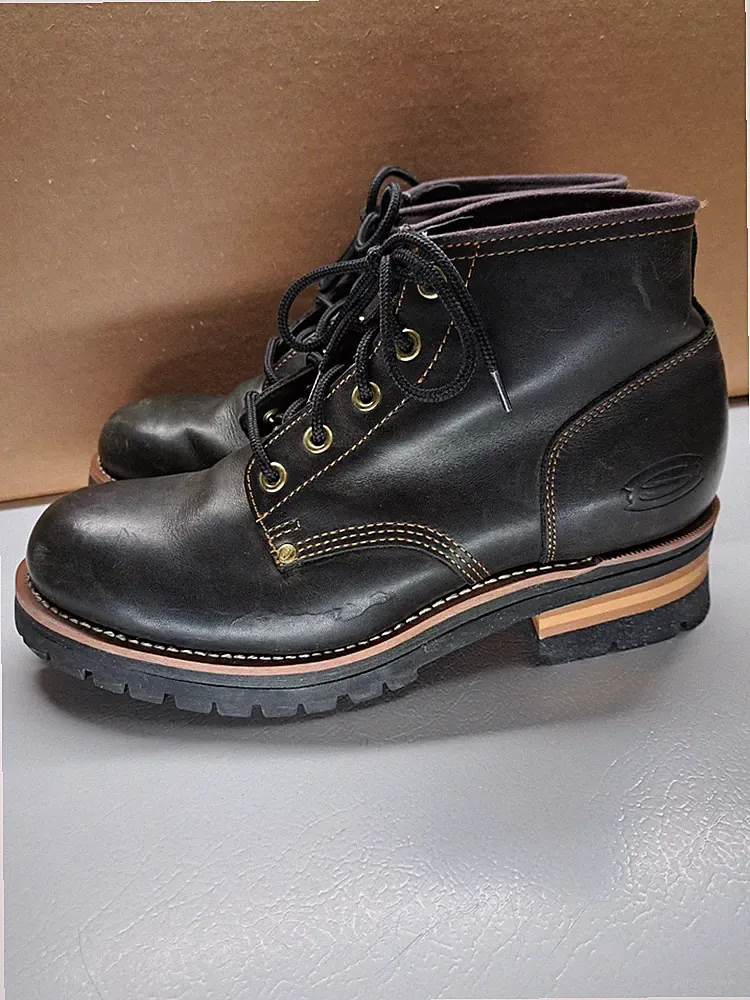 Skechers CASCADES Boots Mens 13 Black Leather Logger Oil Resistant Work Y2k Vtg