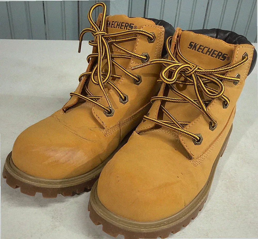 Skechers Hiking Size 4US / 3UK Brown Man Made Vegan Lace Ankle Boots Shoes