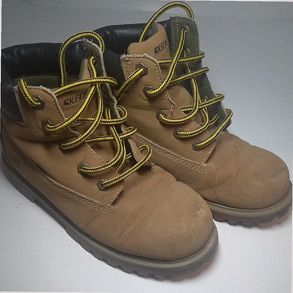Skechers Mecca Boys Mitigate youth 4 model 93163L vegan Hiking Boots