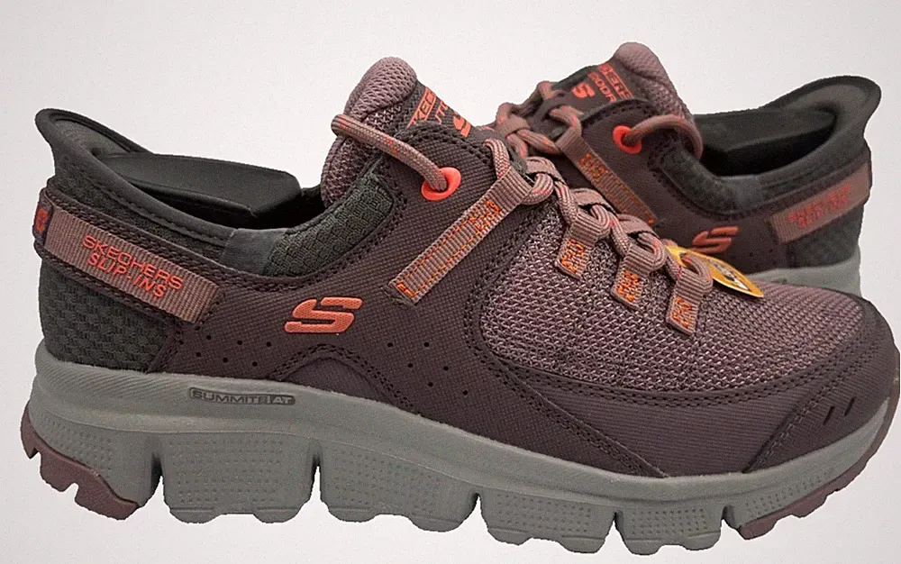 Skechers Woman Slip-Ins Summits AT Lace Up Hiking Shoes Burg/Gry Size:7.5 155O