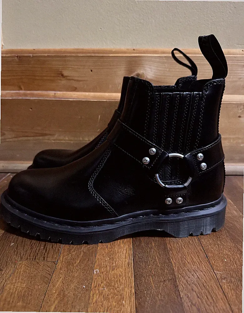 Solovair Black Leather Biker Boots Ankle Pull On Ring Studded Rugged Sole Men 8