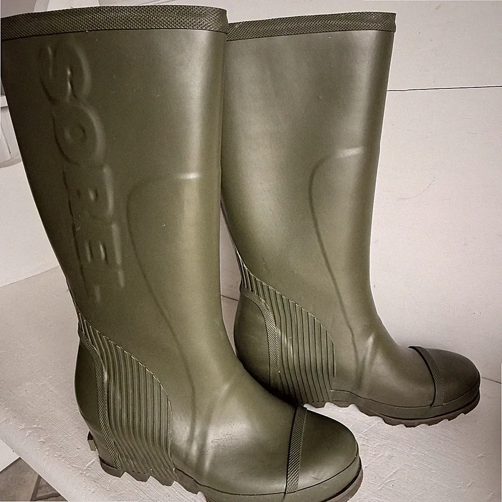 Sorel Joan Rain Wedge Women's Boots Size 10 Olive Green Rubber
