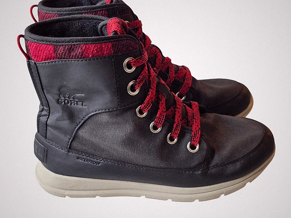 SOREL Women’s Size 10 Explorer 1964 Black Snow Boots NL3494-010 Waterproof