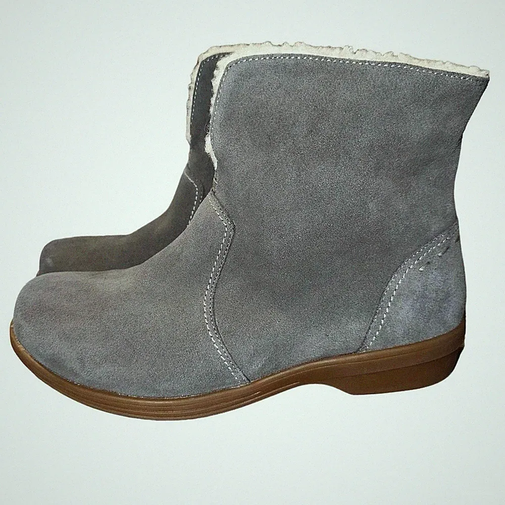 Spenco women’s 9D Sun Valley Chukka Boots Charcoal Orthotic Grade Arch Support