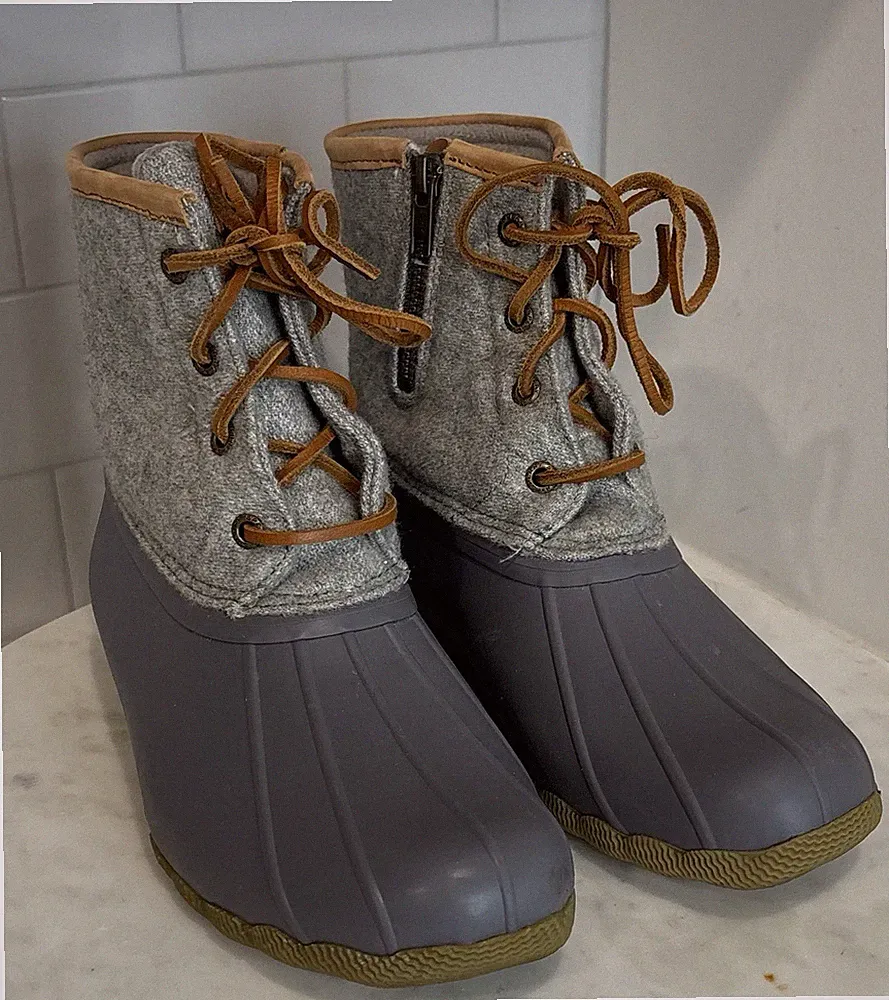 SPERRY Saltwater Duck Boots Gray Wool Thinsulate Insulated Women’s Size 7 Casual