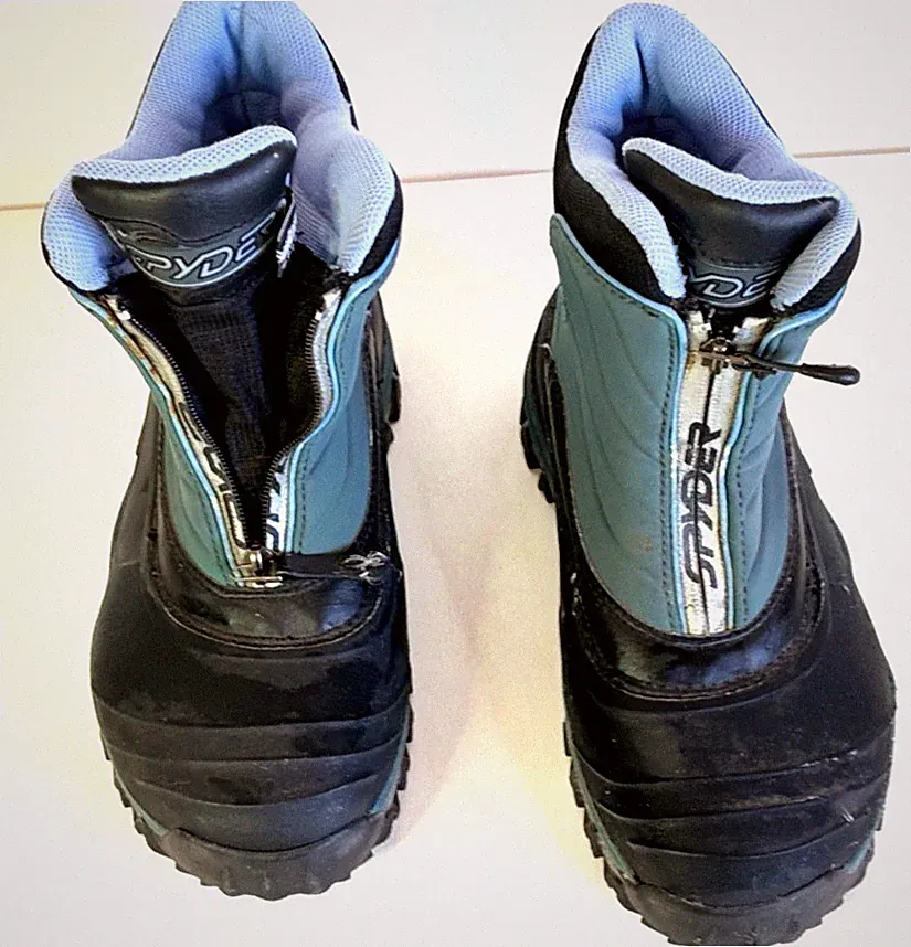 Spider Hiking Ankle Boots Womens SZ 7- Waterproof Snow Trail Zip Front Slip On