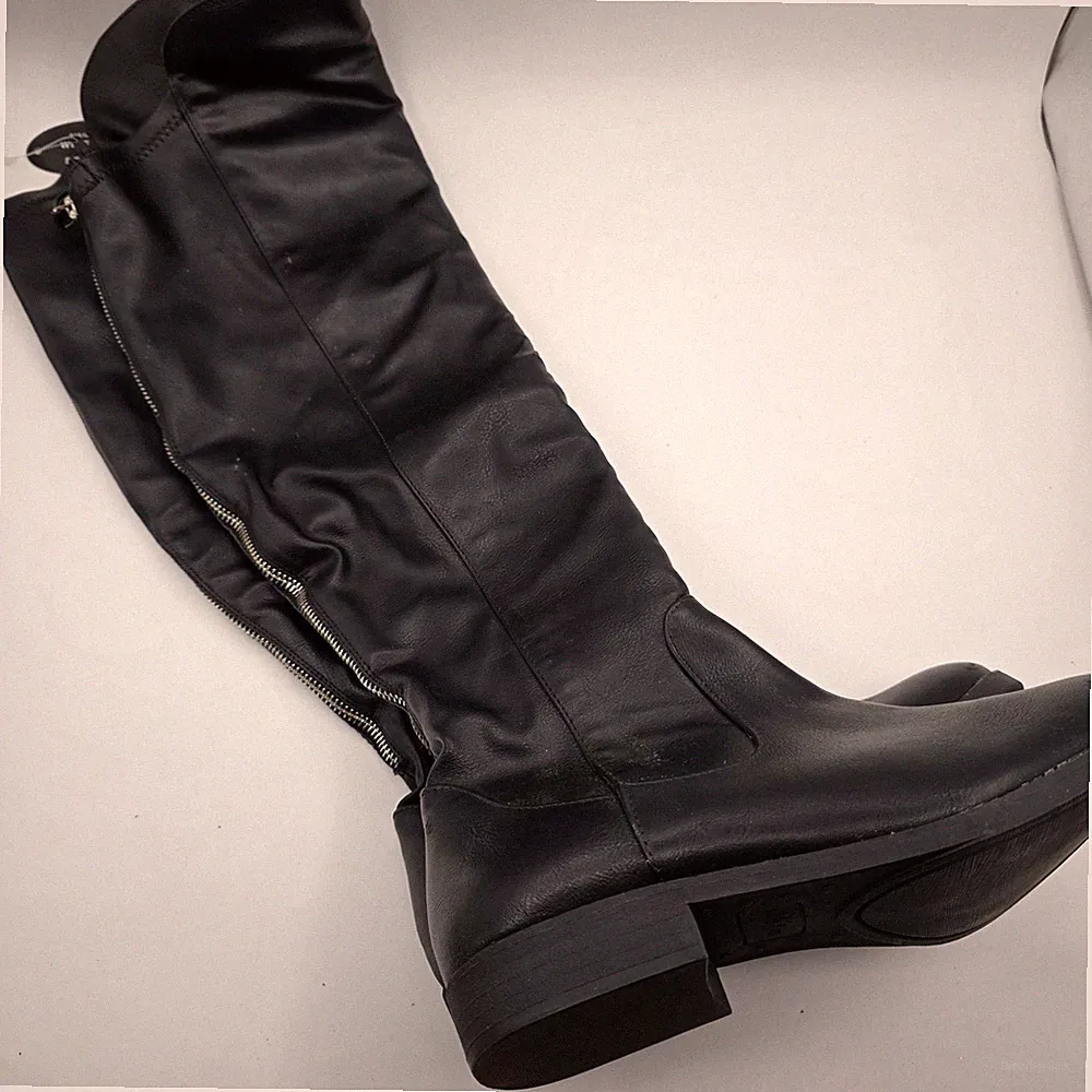 Style & Co Hayley WC Black Over The Knee Wide Calf Boots Low Block Heel Size 7M
