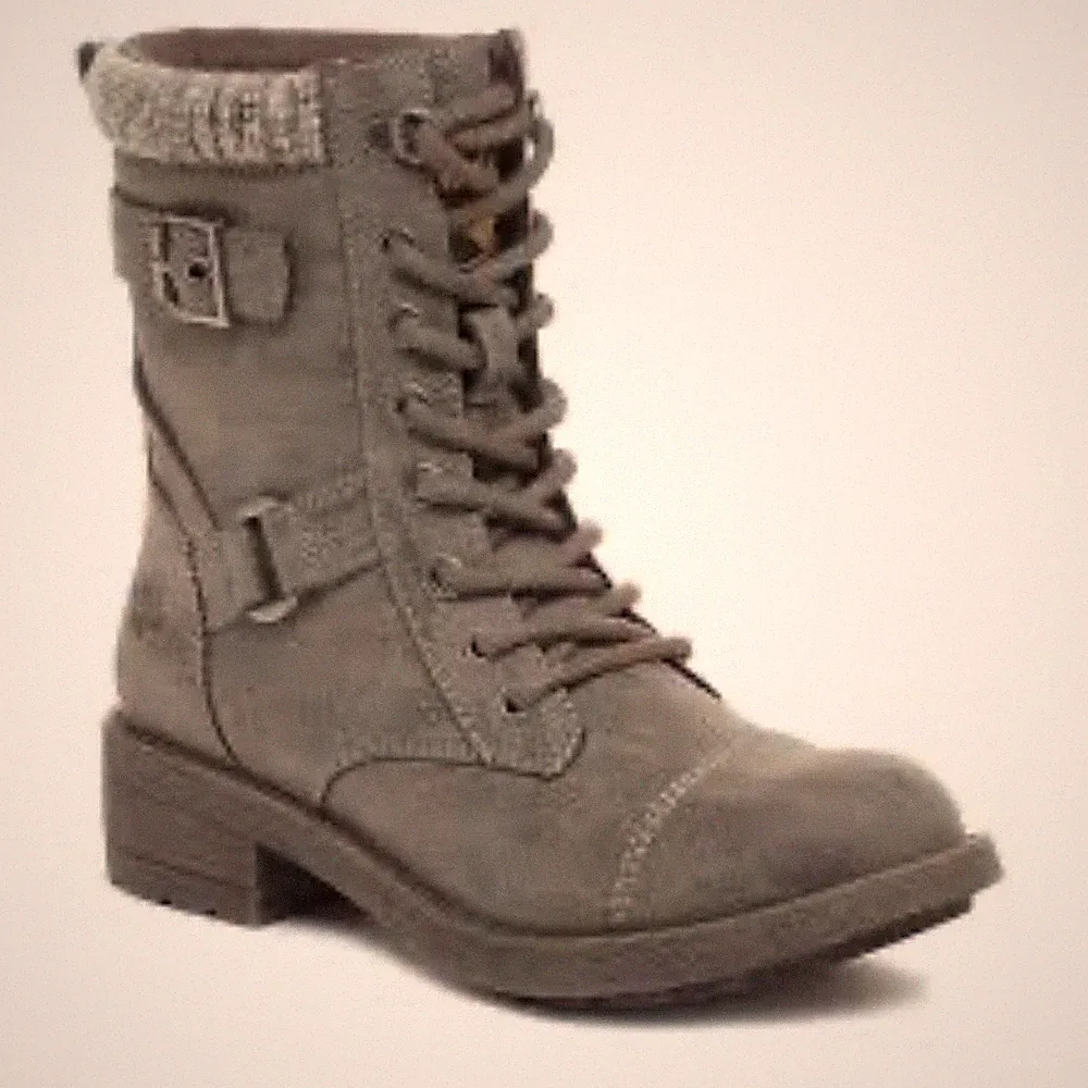 Stylish Gray Combat Boots for Women