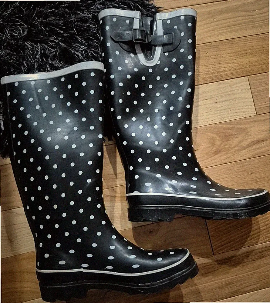 Tall Knee High Rubber Rain Boots Wellies SZ 7 Black & White Polka Dot Gardening