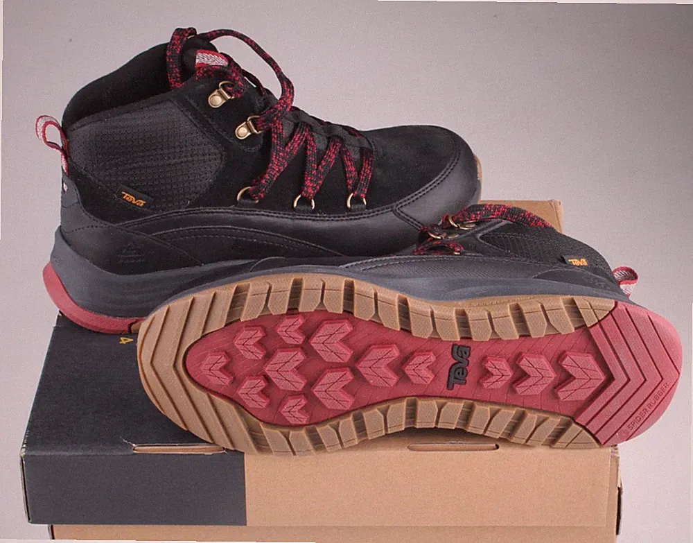 Teva Auroris Insulated Hiking Boots Women's Size 9 Black Sun Dried Tomato NIB