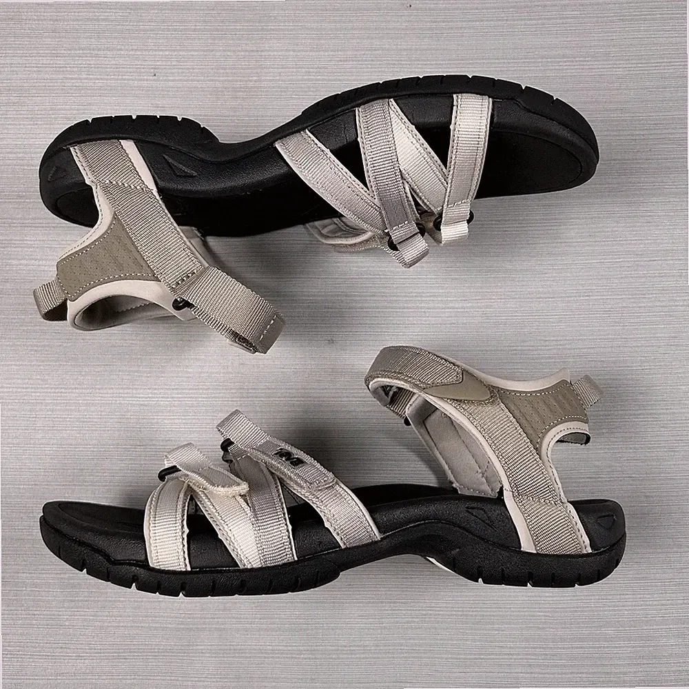Teva Tirra Sandals Womens Size 8.5 Tan Hiking Outdoor Sport Open Toe Shoes 4266