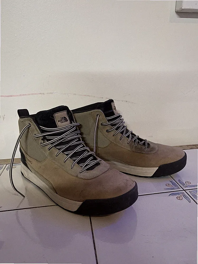The North Face Larimer Mid Waterproof Boots Men's 12 Brown Insulated Winter